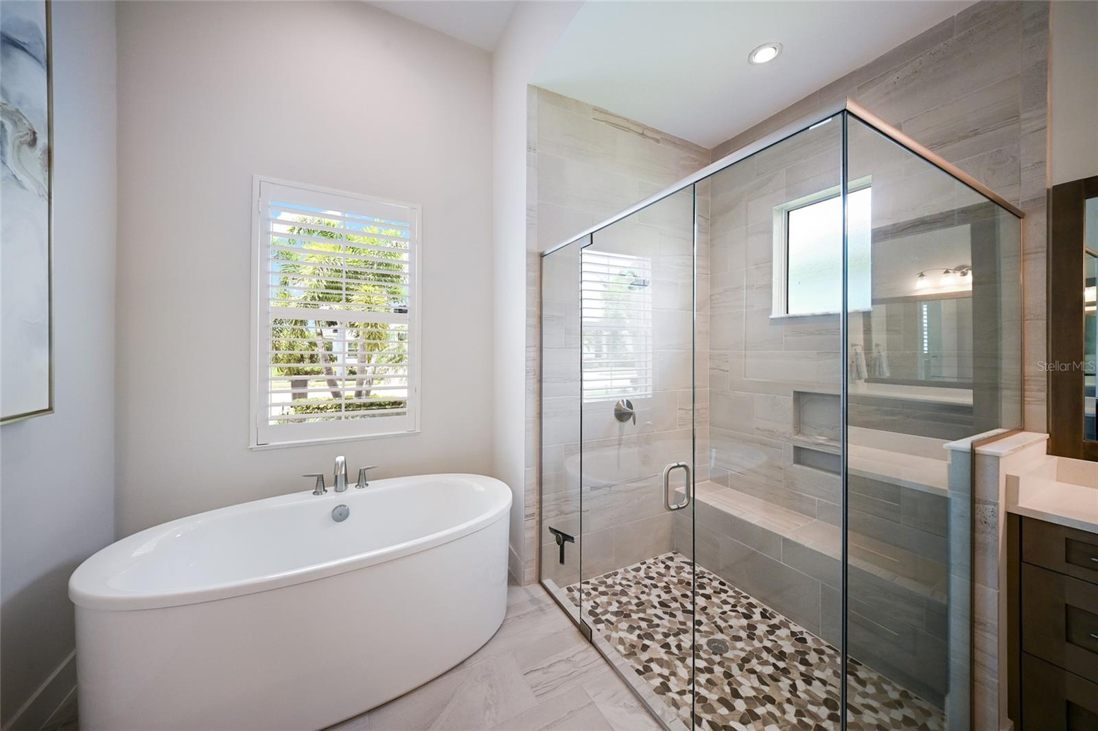 ISLES AT LAKEWOOD RANCH - Residential