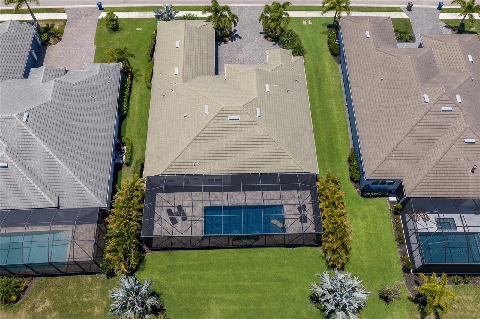 ISLES AT LAKEWOOD RANCH - Residential
