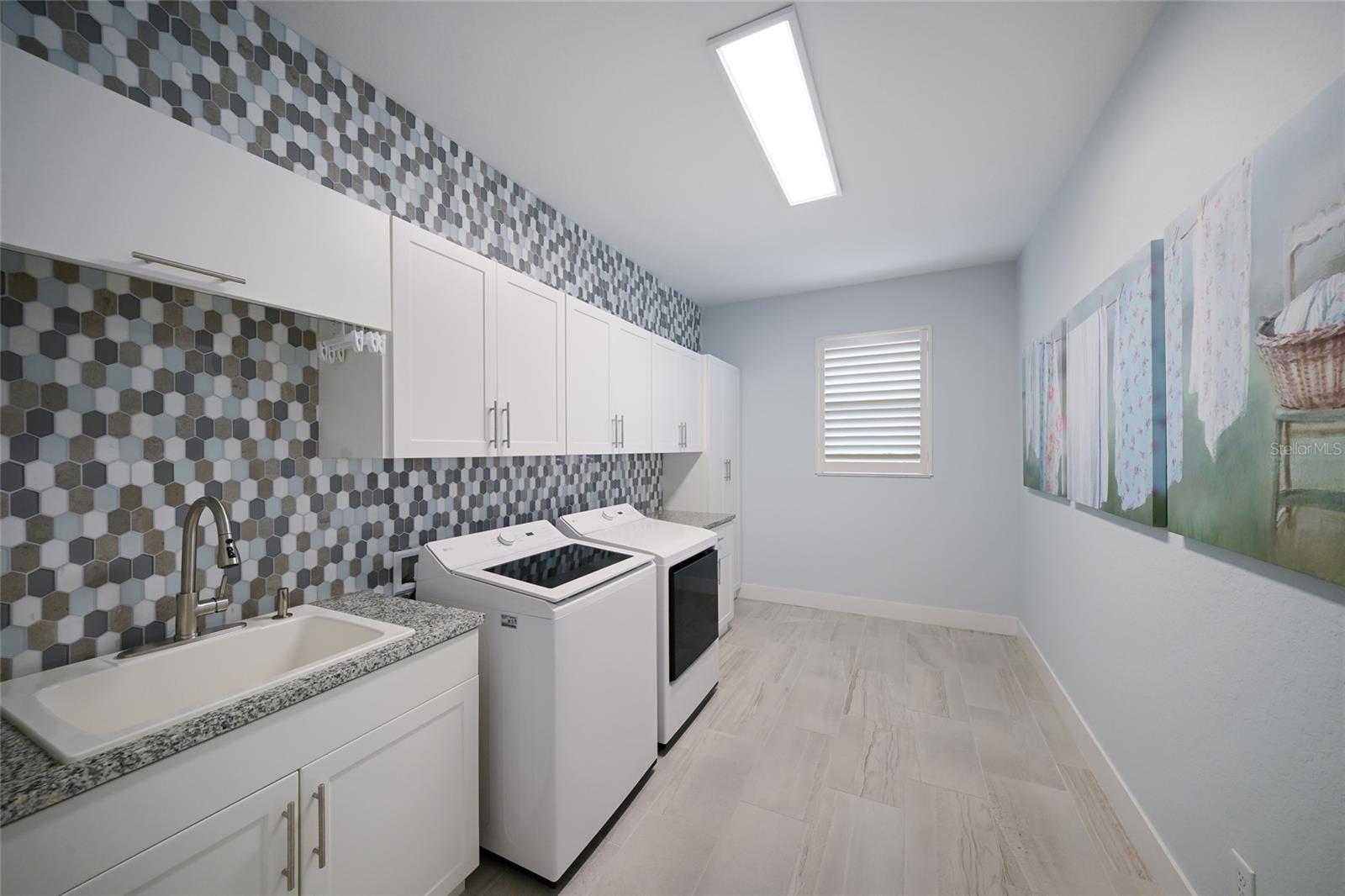 ISLES AT LAKEWOOD RANCH - Residential