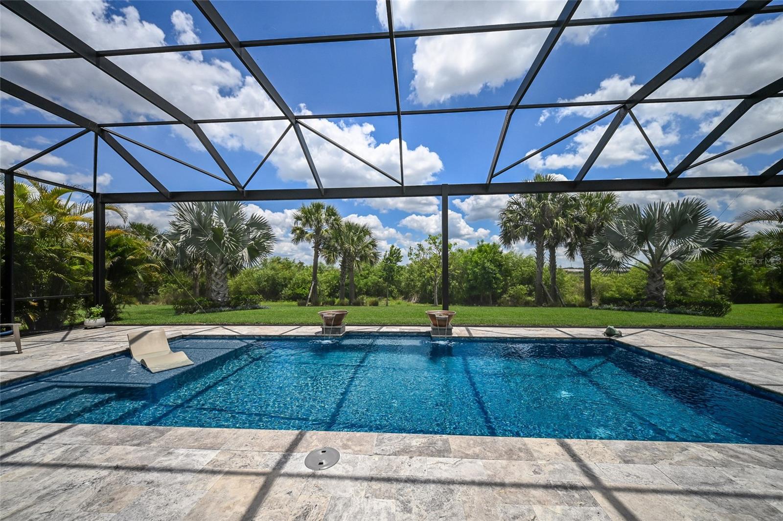 ISLES AT LAKEWOOD RANCH - Residential