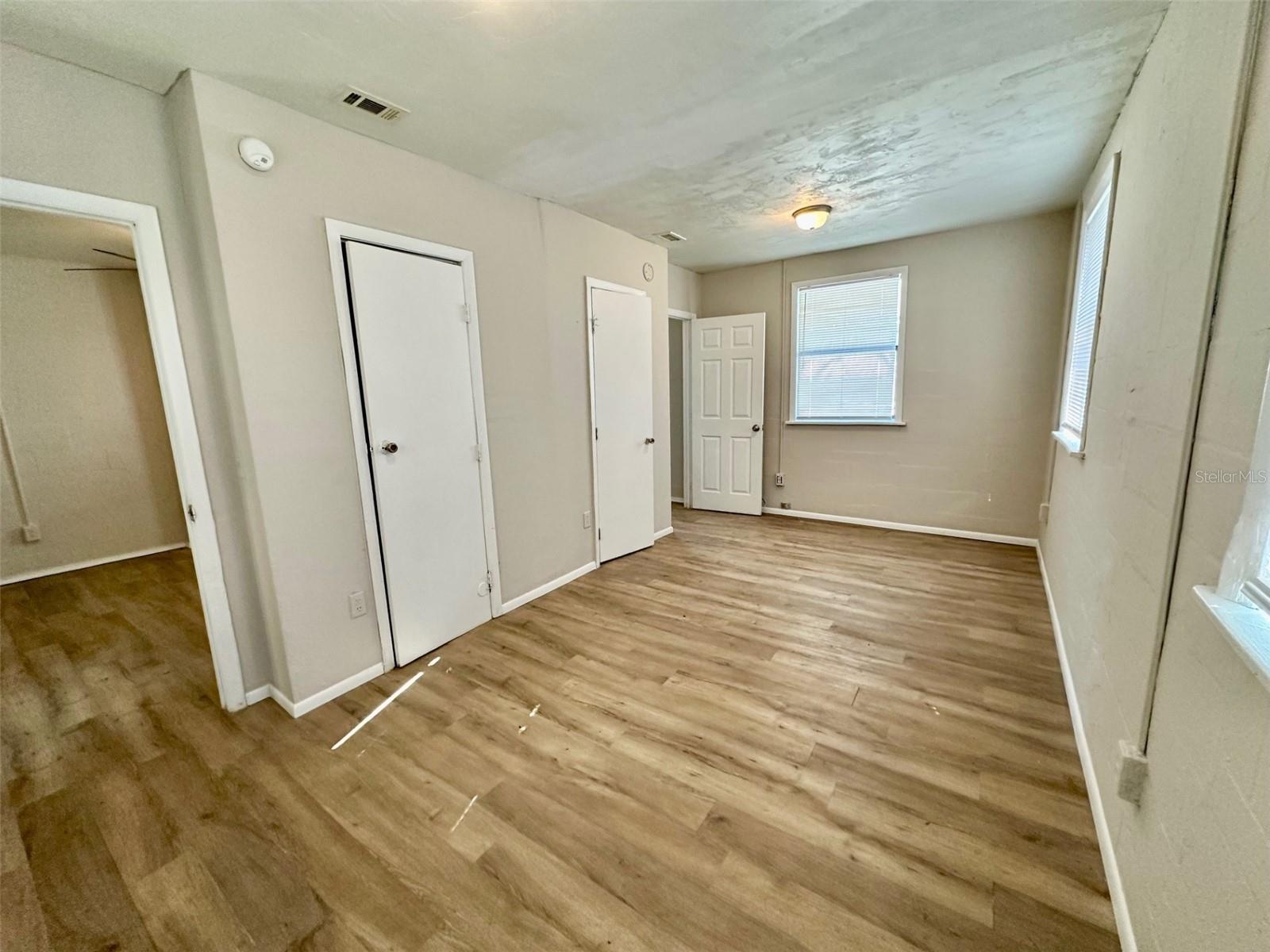 HARRIS ESTATE HARRIS LANDS REPL E 1/2 - Residential Lease