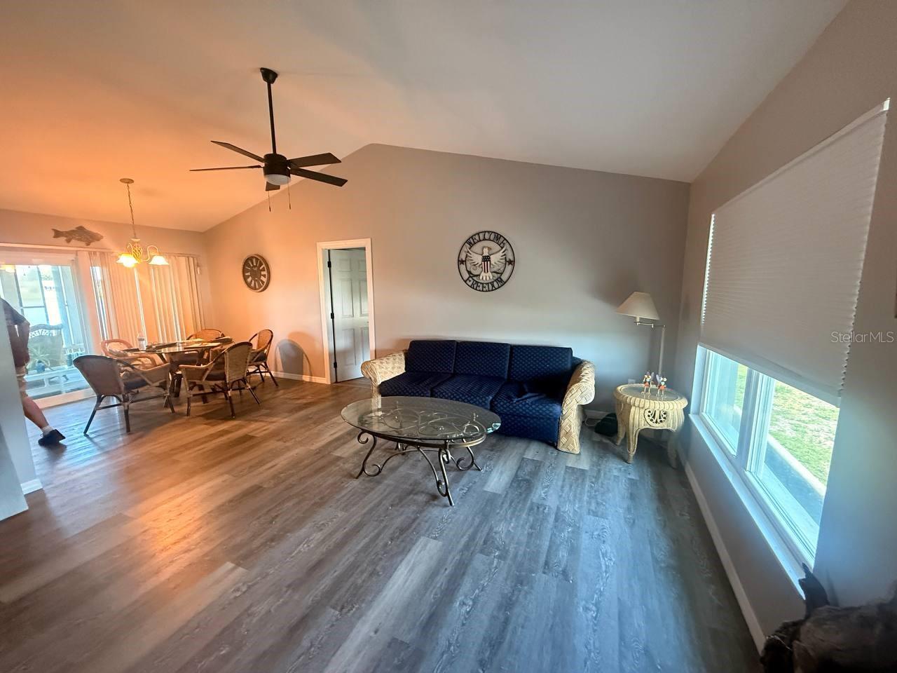 13569 OVERTON AVENUE - Photo 3