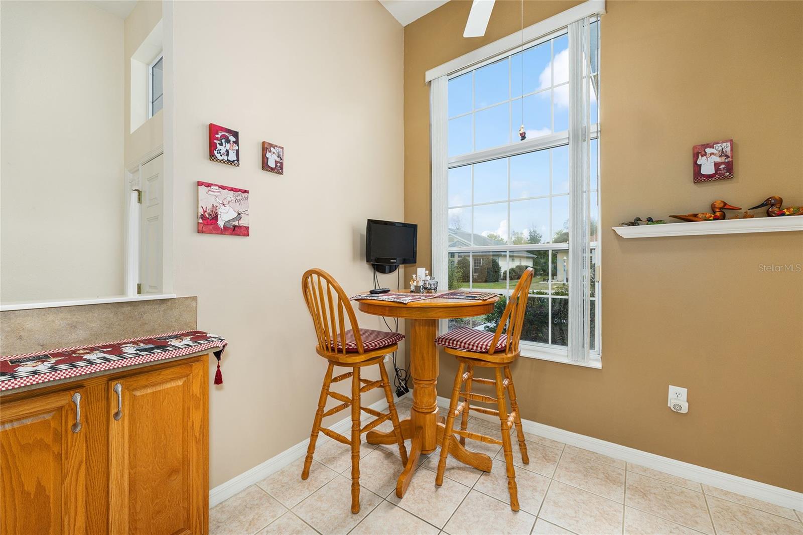 OAK RUN LAUREL OAKS - Residential