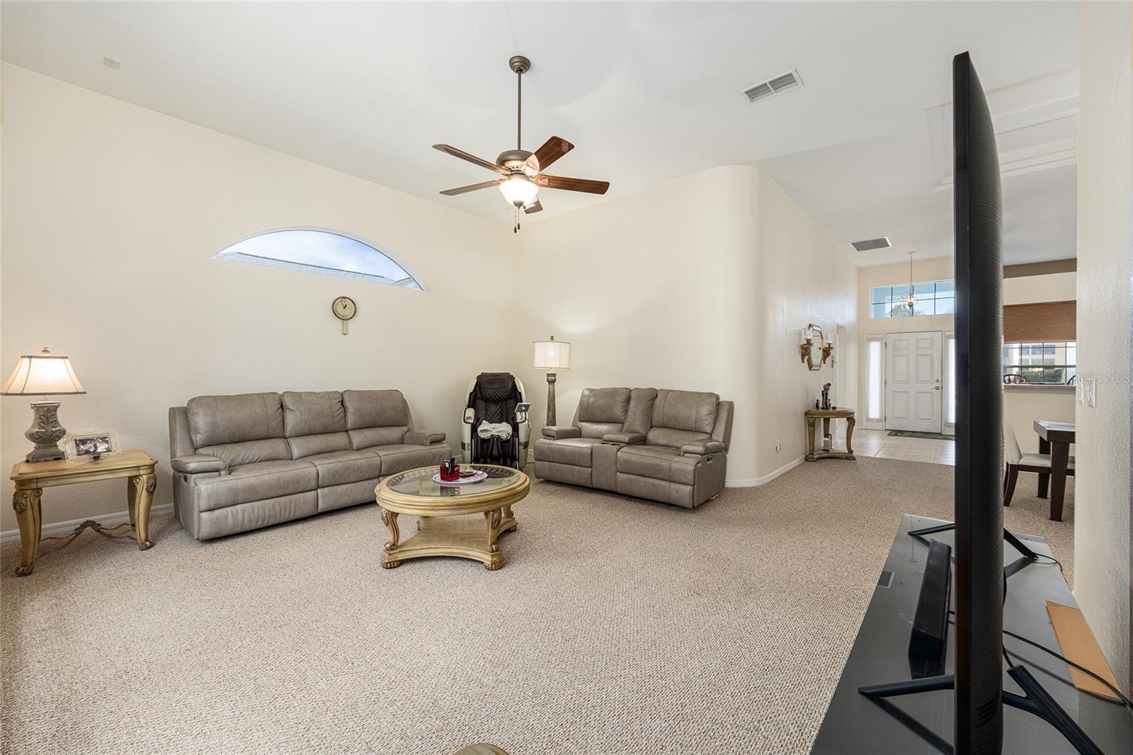 OAK RUN LAUREL OAKS - Residential