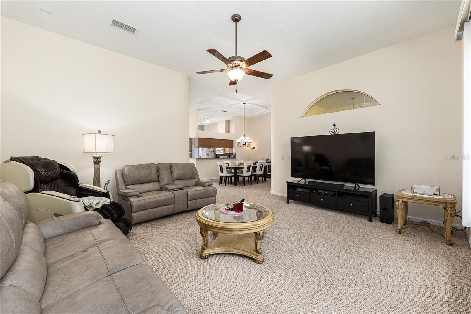 OAK RUN LAUREL OAKS - Residential