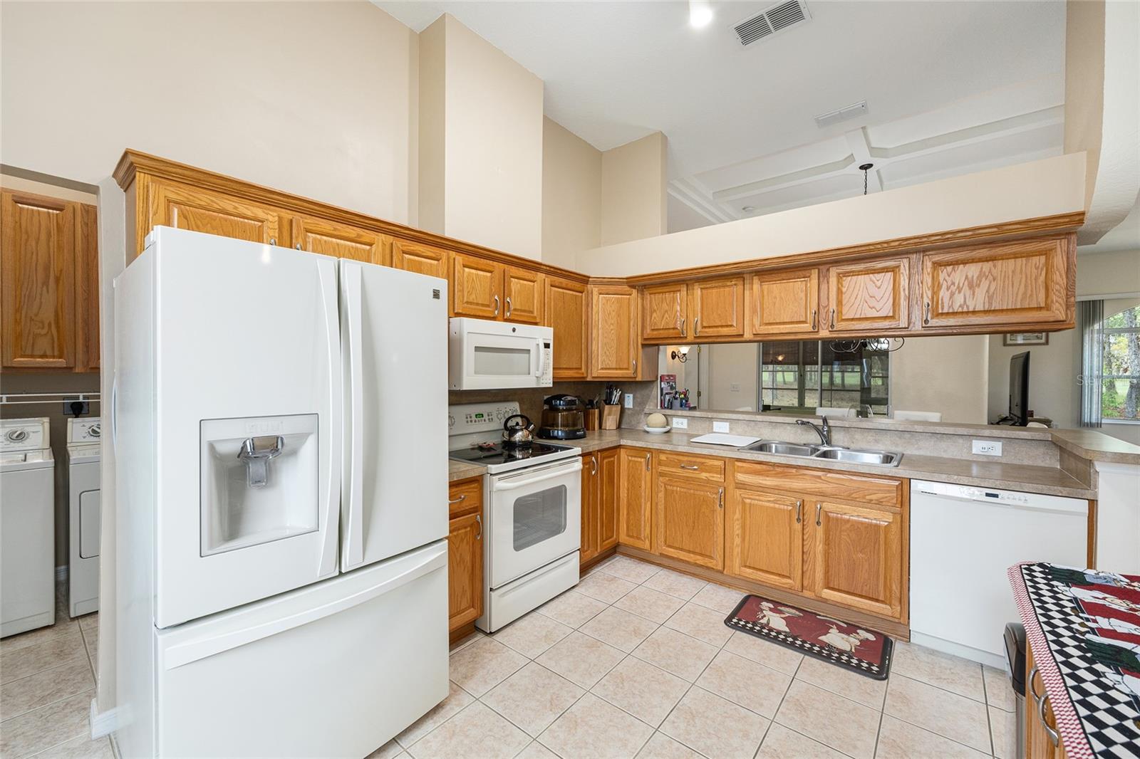 OAK RUN LAUREL OAKS - Residential