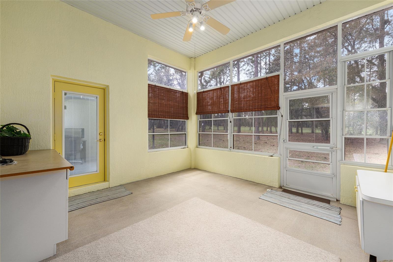 OAK RUN LAUREL OAKS - Residential