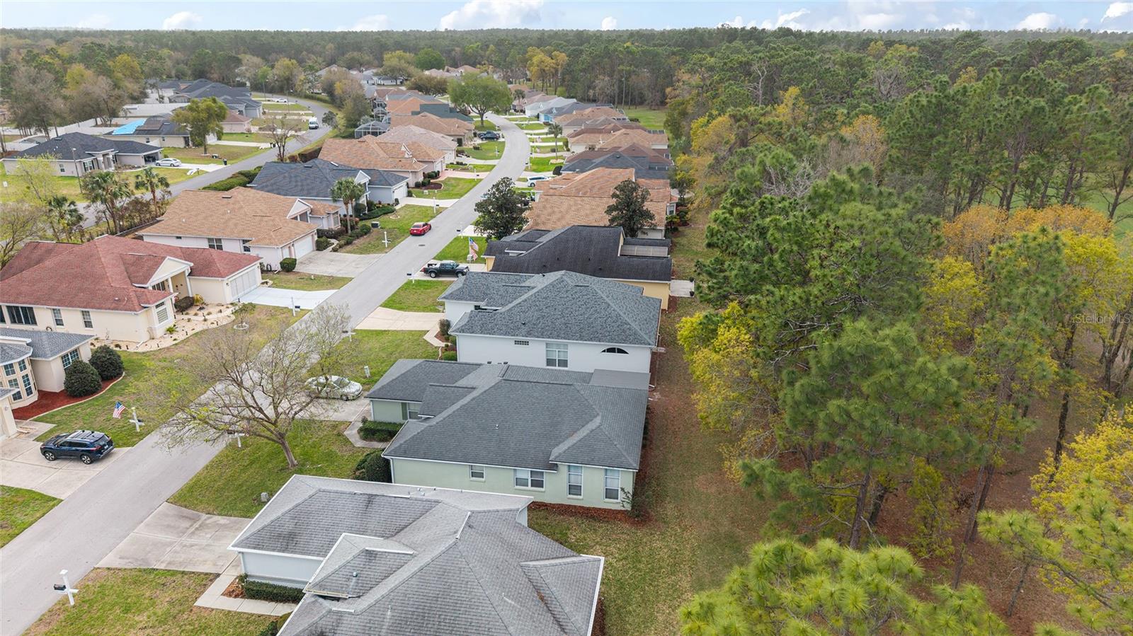 OAK RUN LAUREL OAKS - Residential