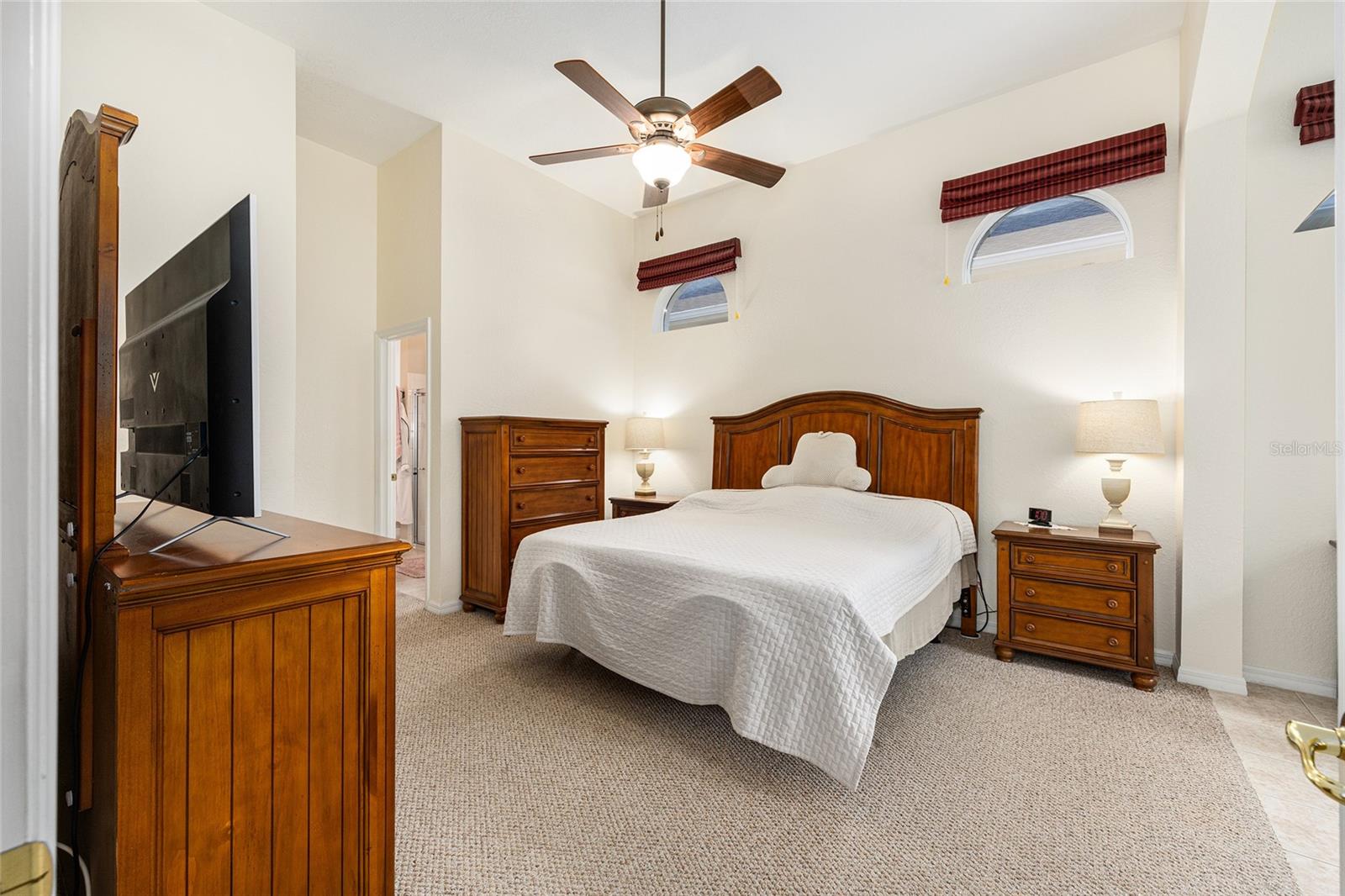 OAK RUN LAUREL OAKS - Residential