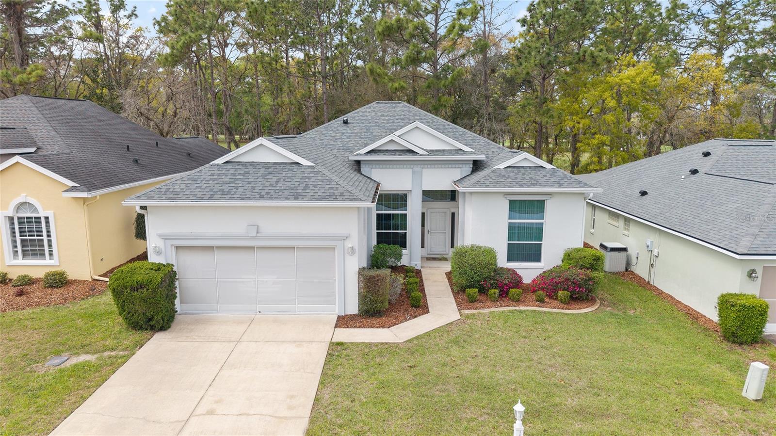 OAK RUN LAUREL OAKS - Residential