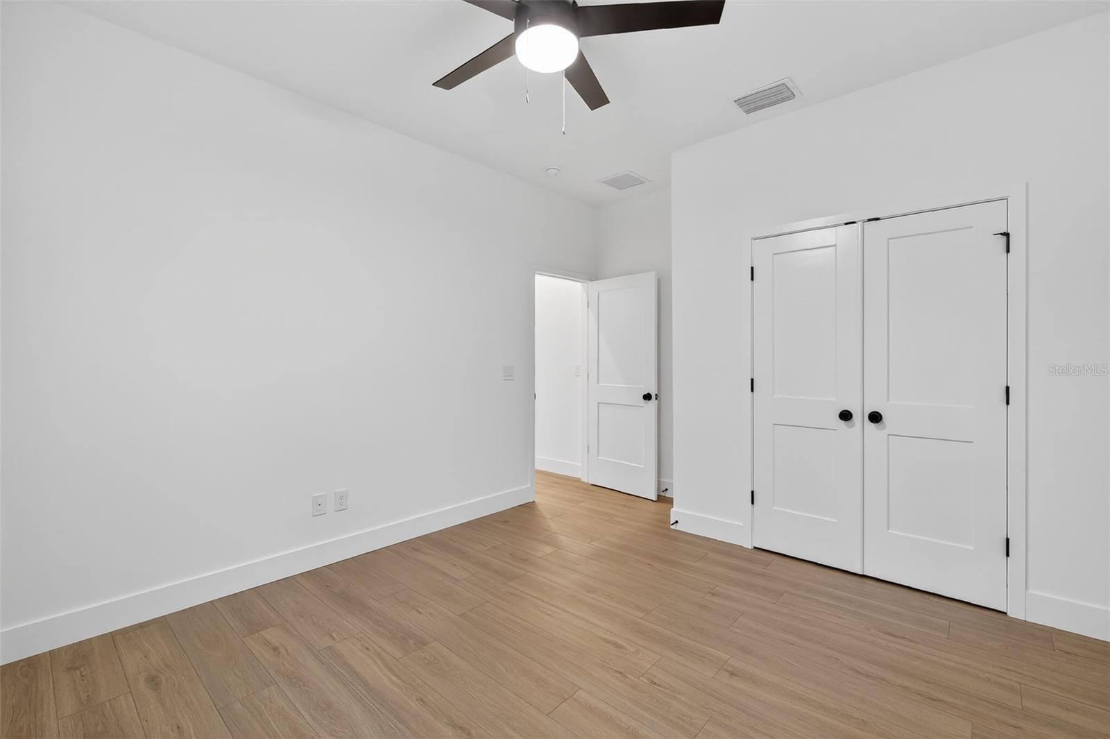 OAK HILL - Residential