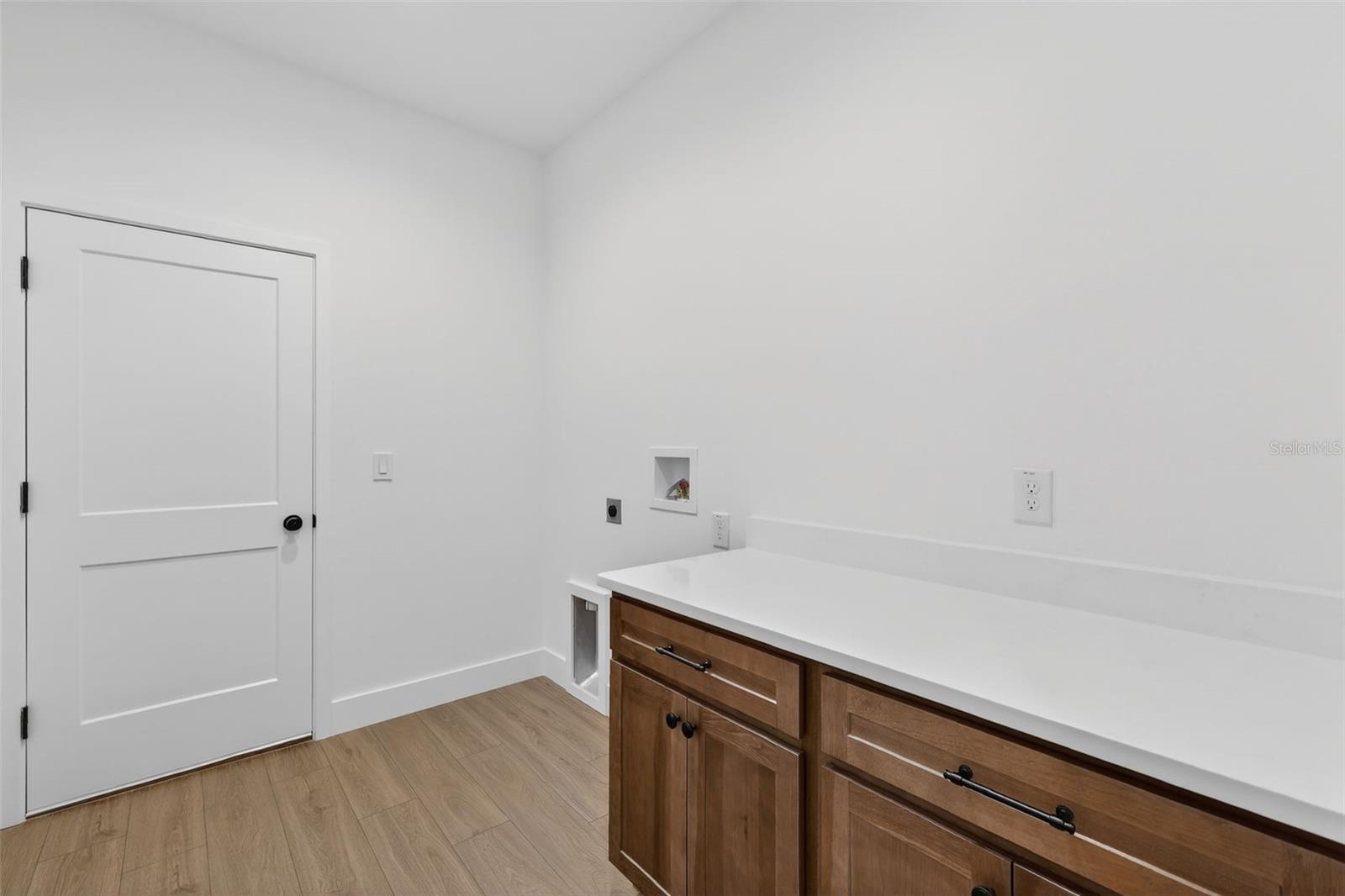 OAK HILL - Residential