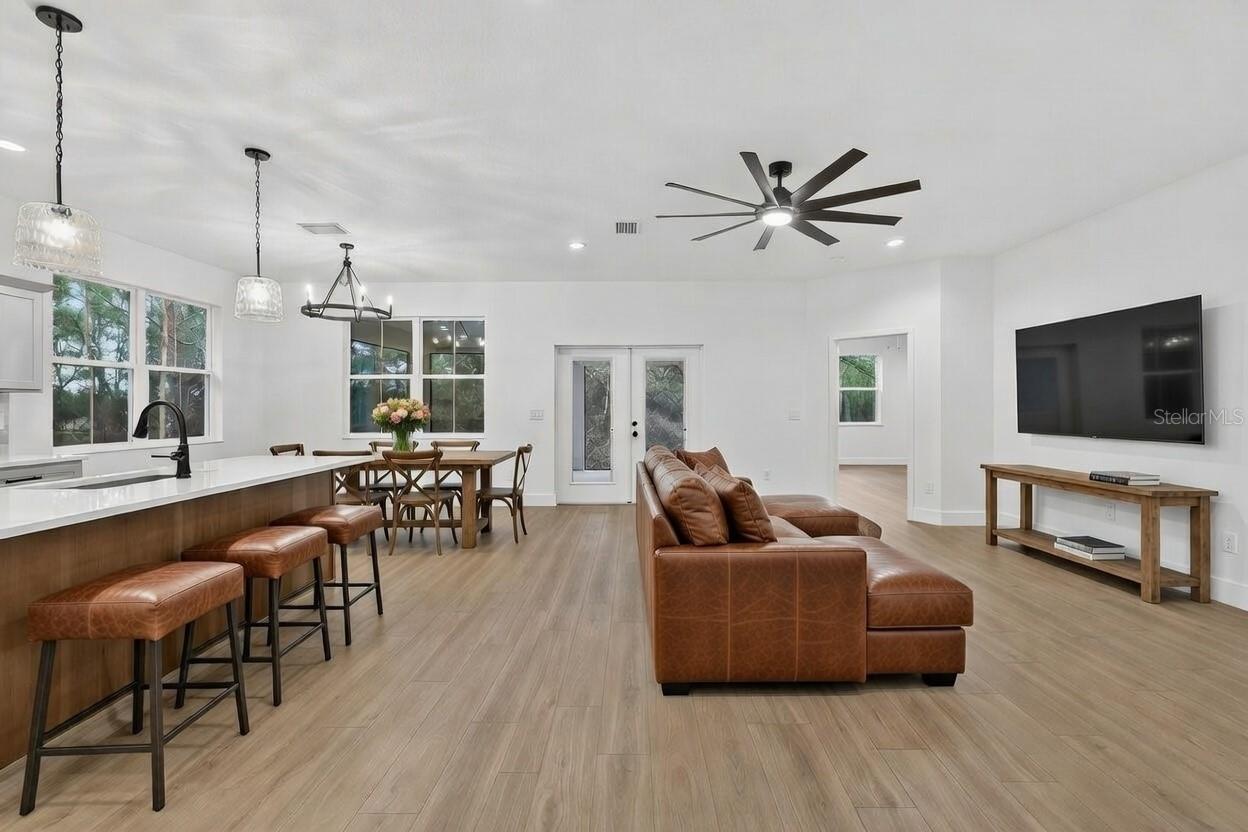 OAK HILL - Residential