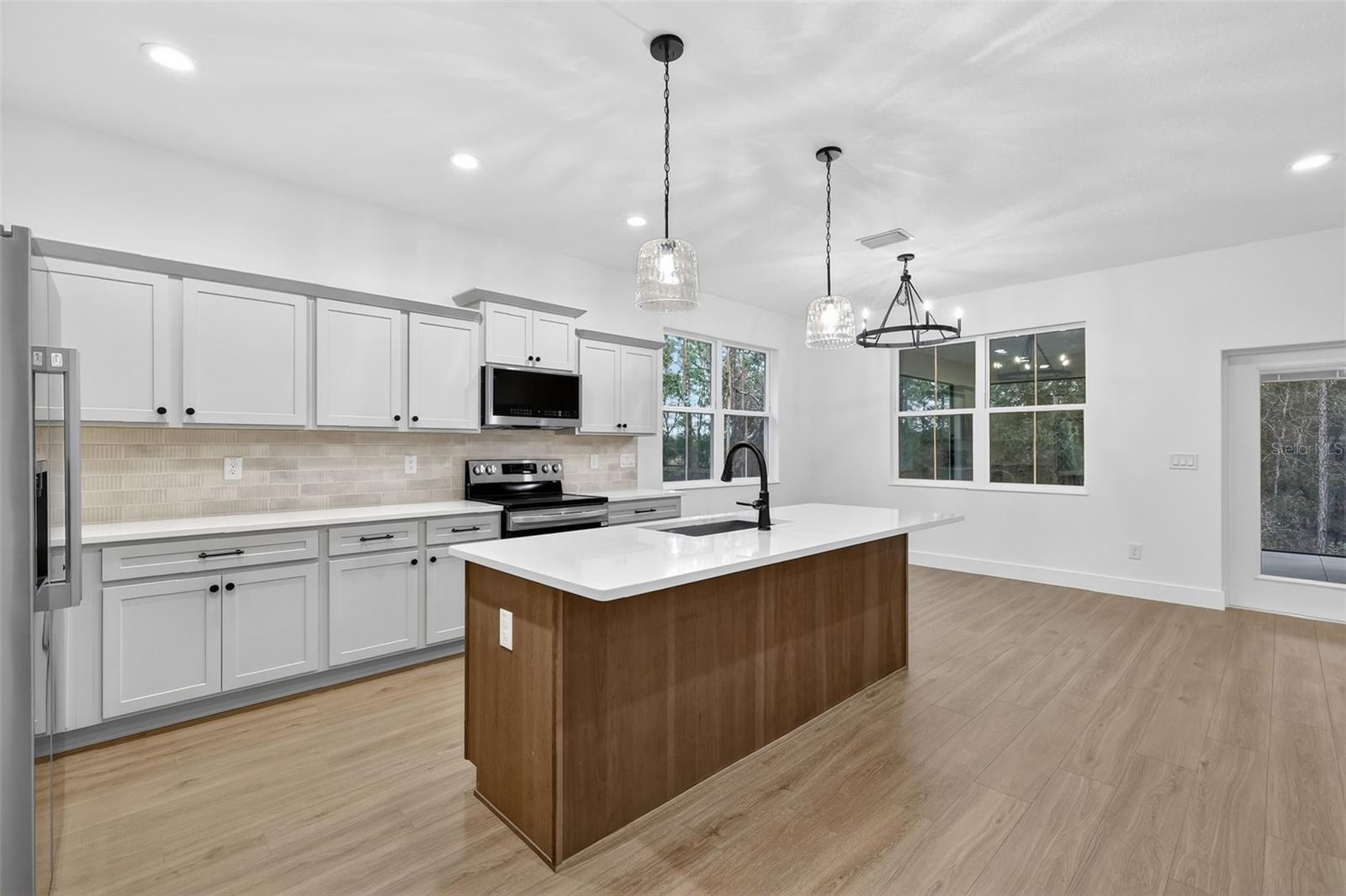 OAK HILL - Residential