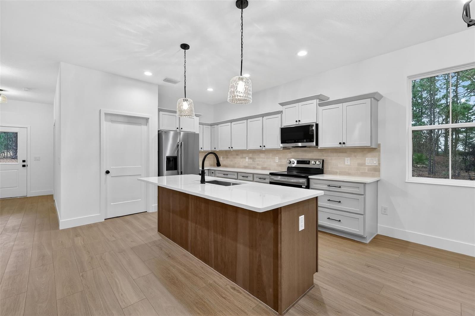 OAK HILL - Residential