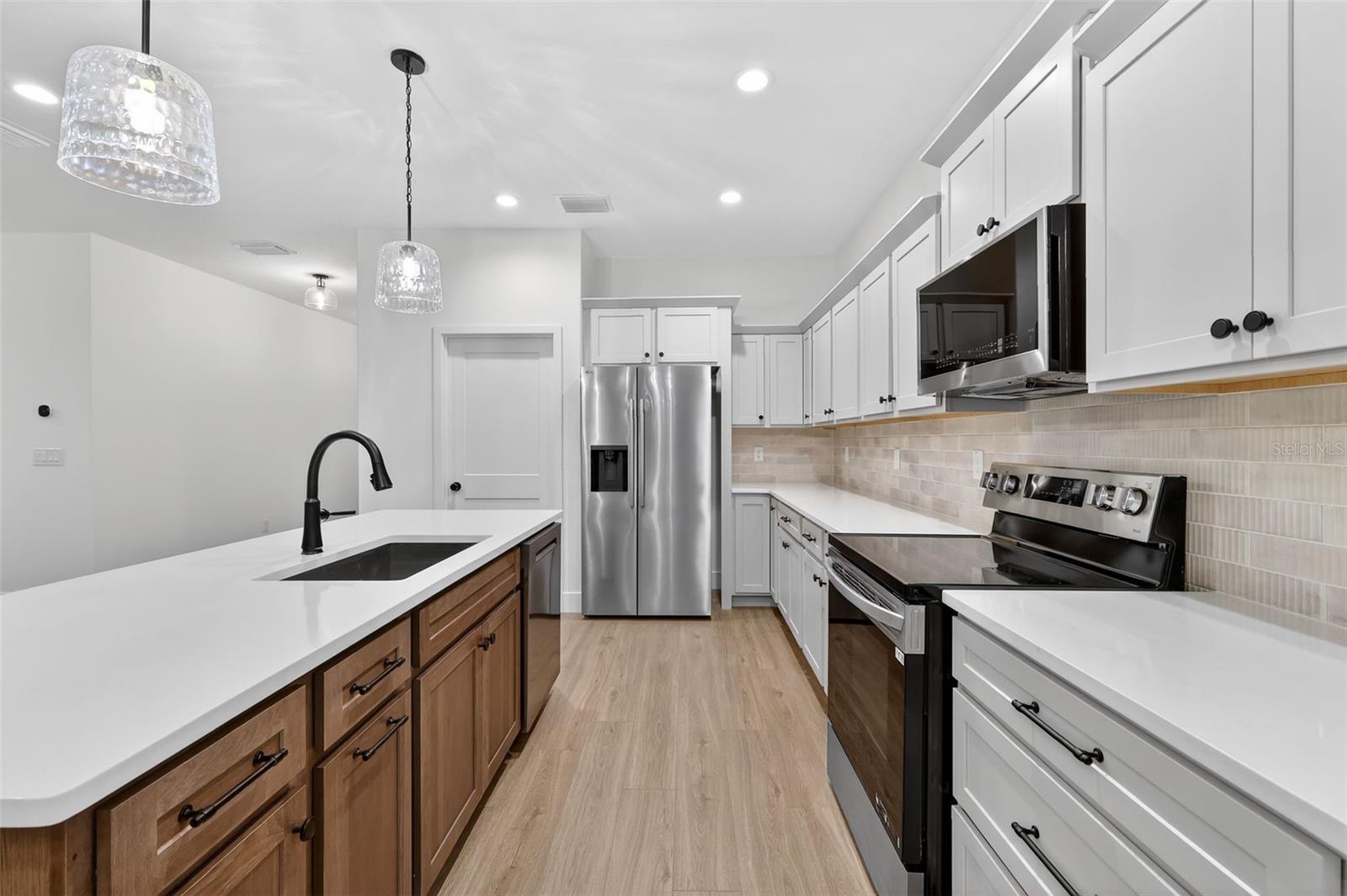 OAK HILL - Residential