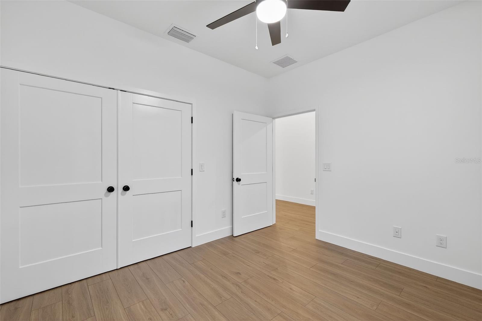 OAK HILL - Residential