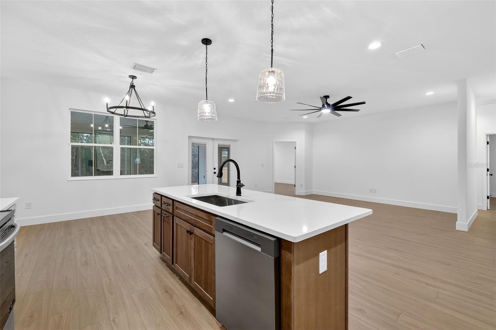 OAK HILL - Residential