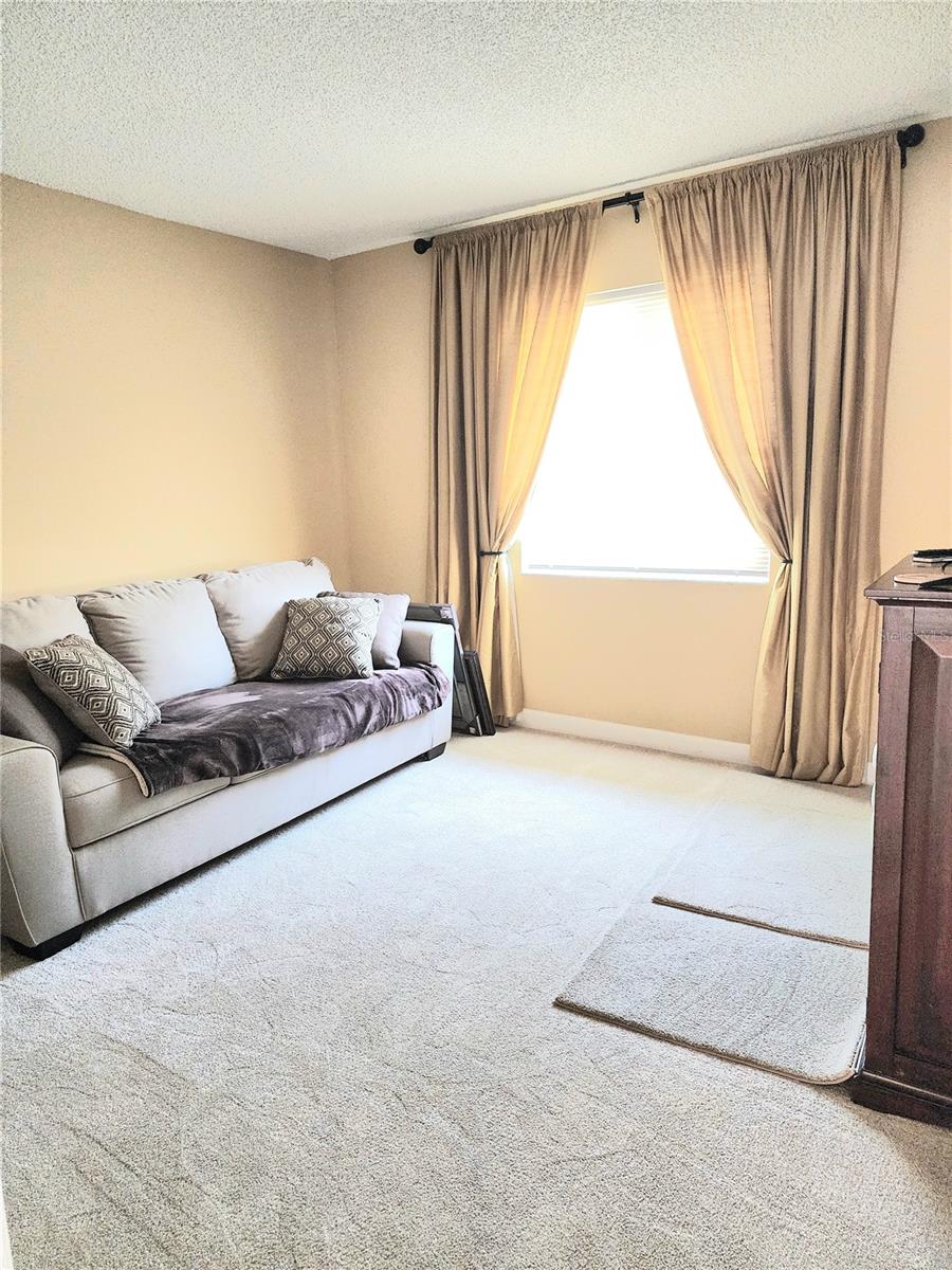 MEADOW OAKS A CONDO - Residential