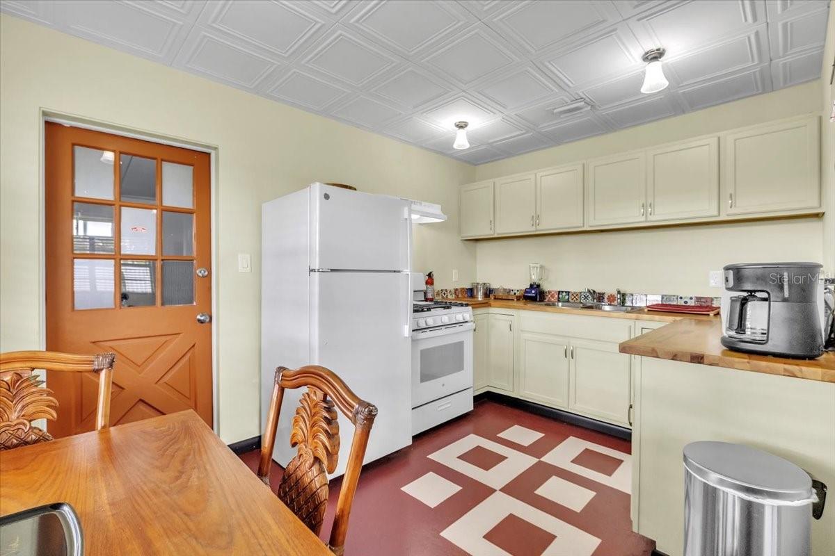 PETTIT PARK - Residential