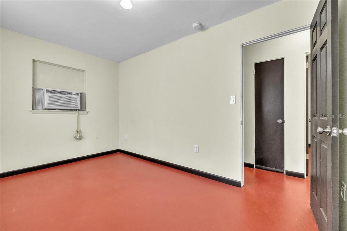 PETTIT PARK - Residential