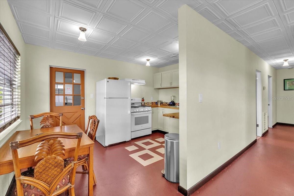 PETTIT PARK - Residential