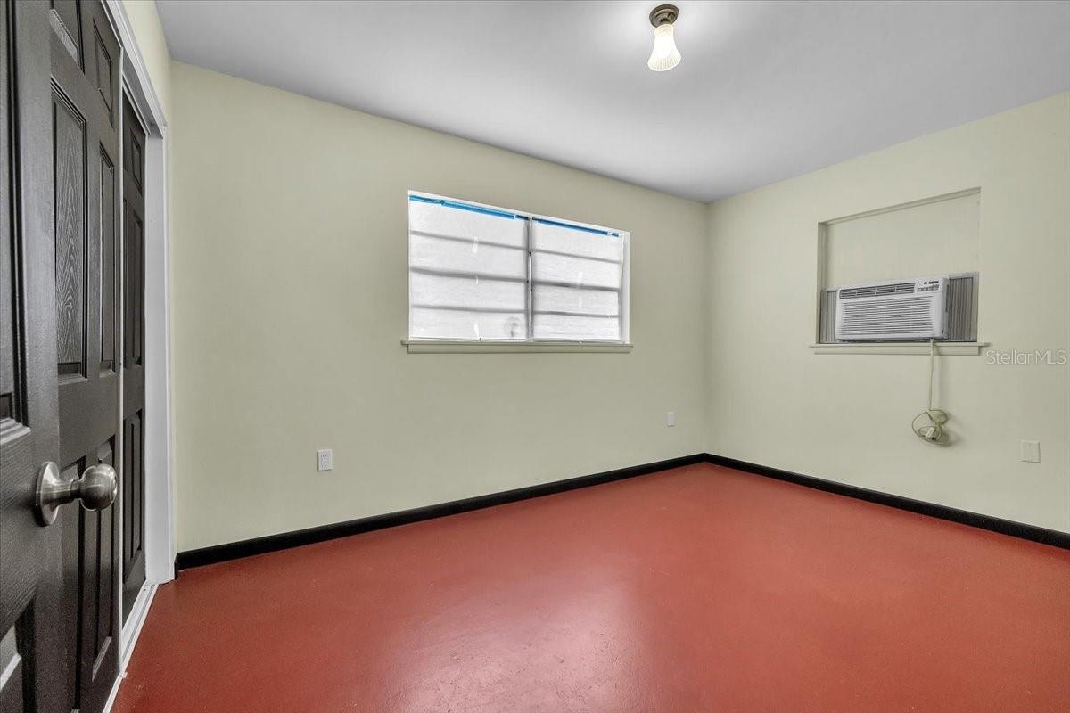 PETTIT PARK - Residential