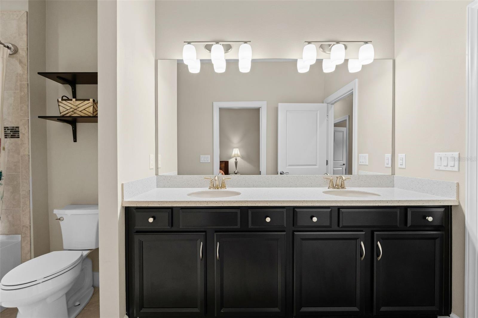 ARTISAN LAKES ESPLANADE PH III SP A-E - Residential