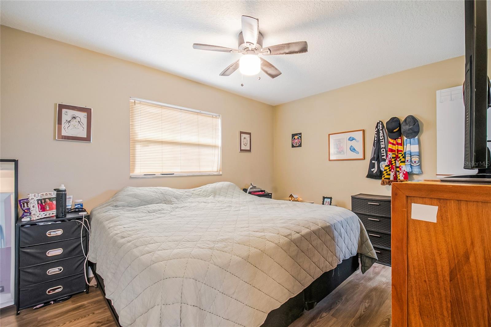 VILLAS AT SIGNAL HILL - Residential