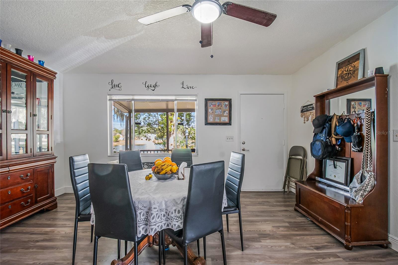 VILLAS AT SIGNAL HILL - Residential