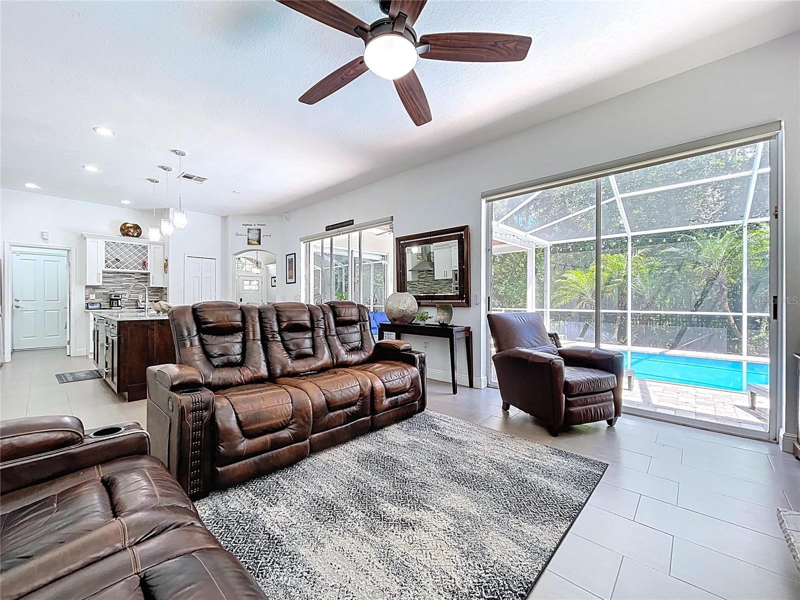 WESTCHASE SEC 117 - Residential