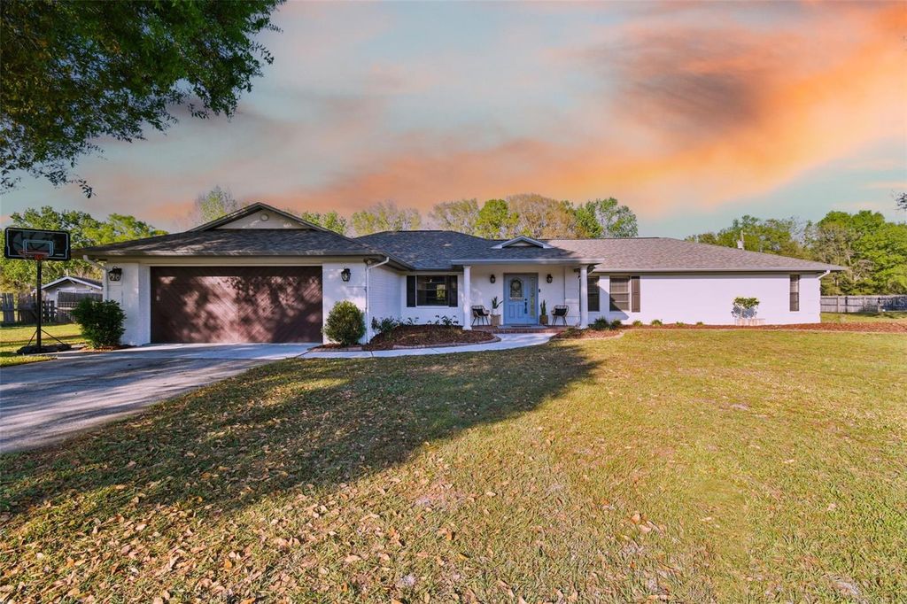Photo of 25555 OAKS BOULEVARD, LAND O LAKES, FL 34639 (MLS # T3431505)
