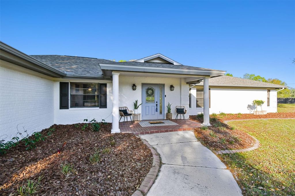 Photo of 25555 OAKS BOULEVARD, LAND O LAKES, FL 34639 (MLS # T3431505)