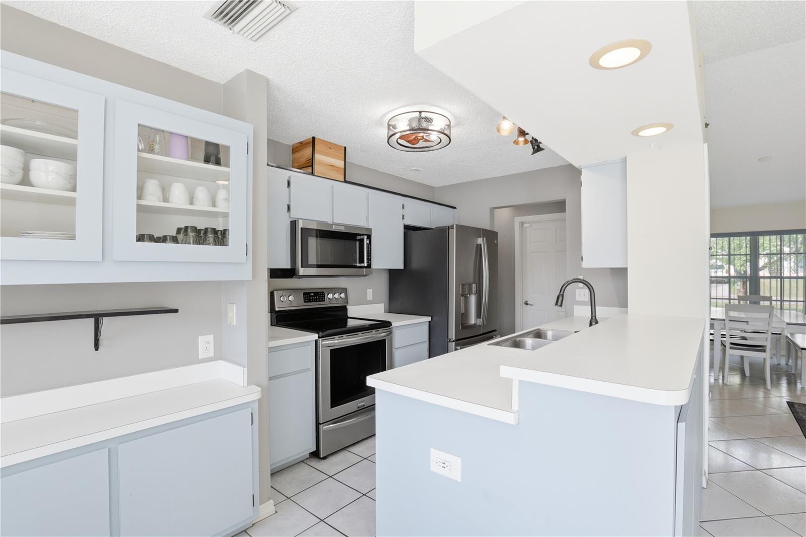 SPRING HILL - Residential