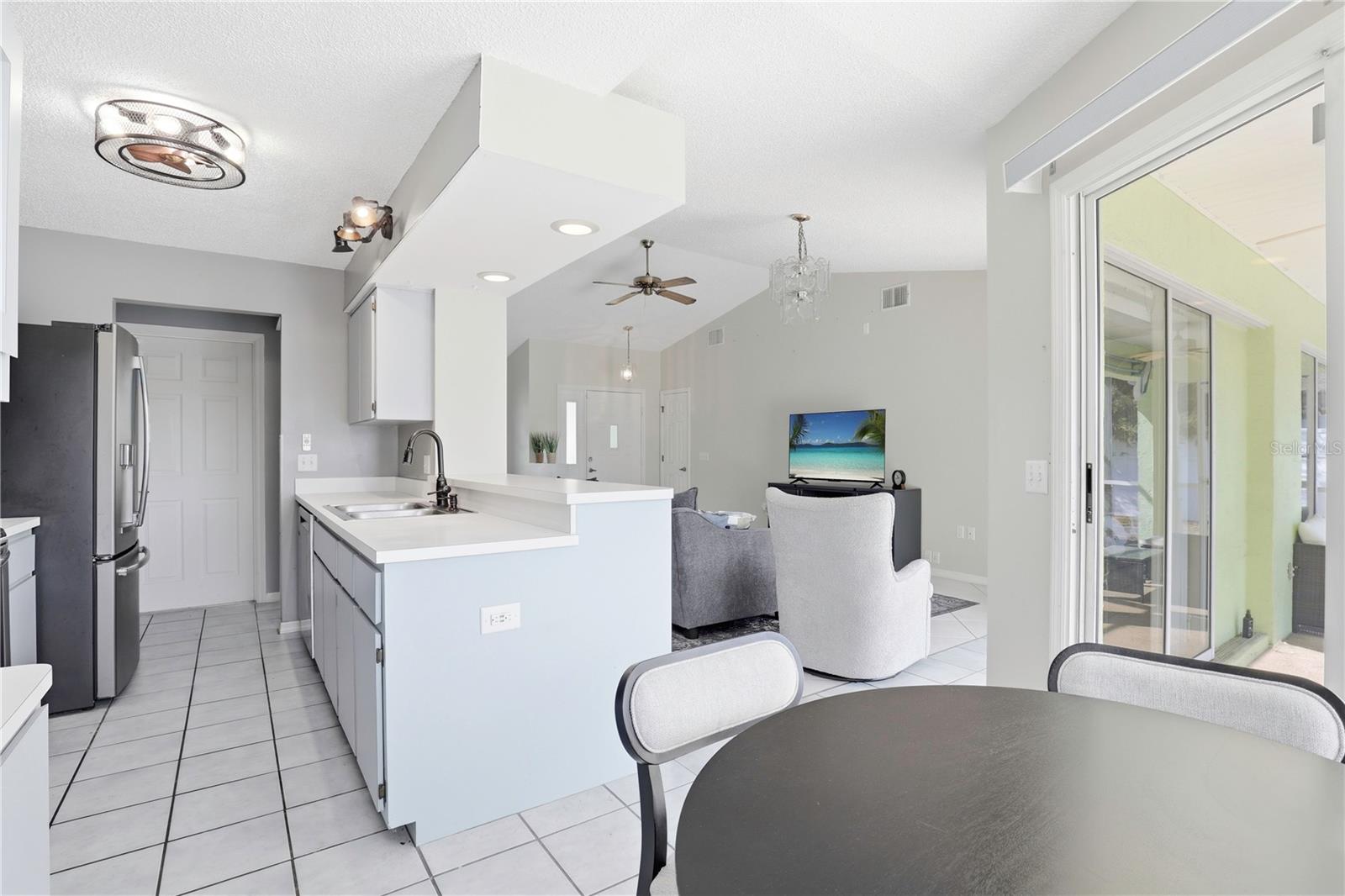 SPRING HILL - Residential