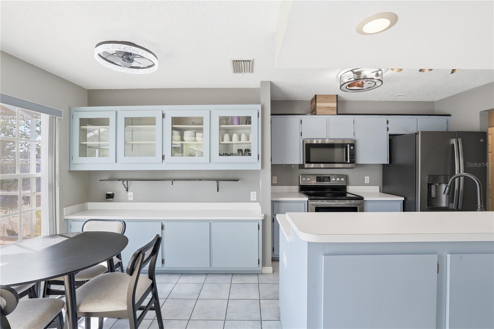 SPRING HILL - Residential