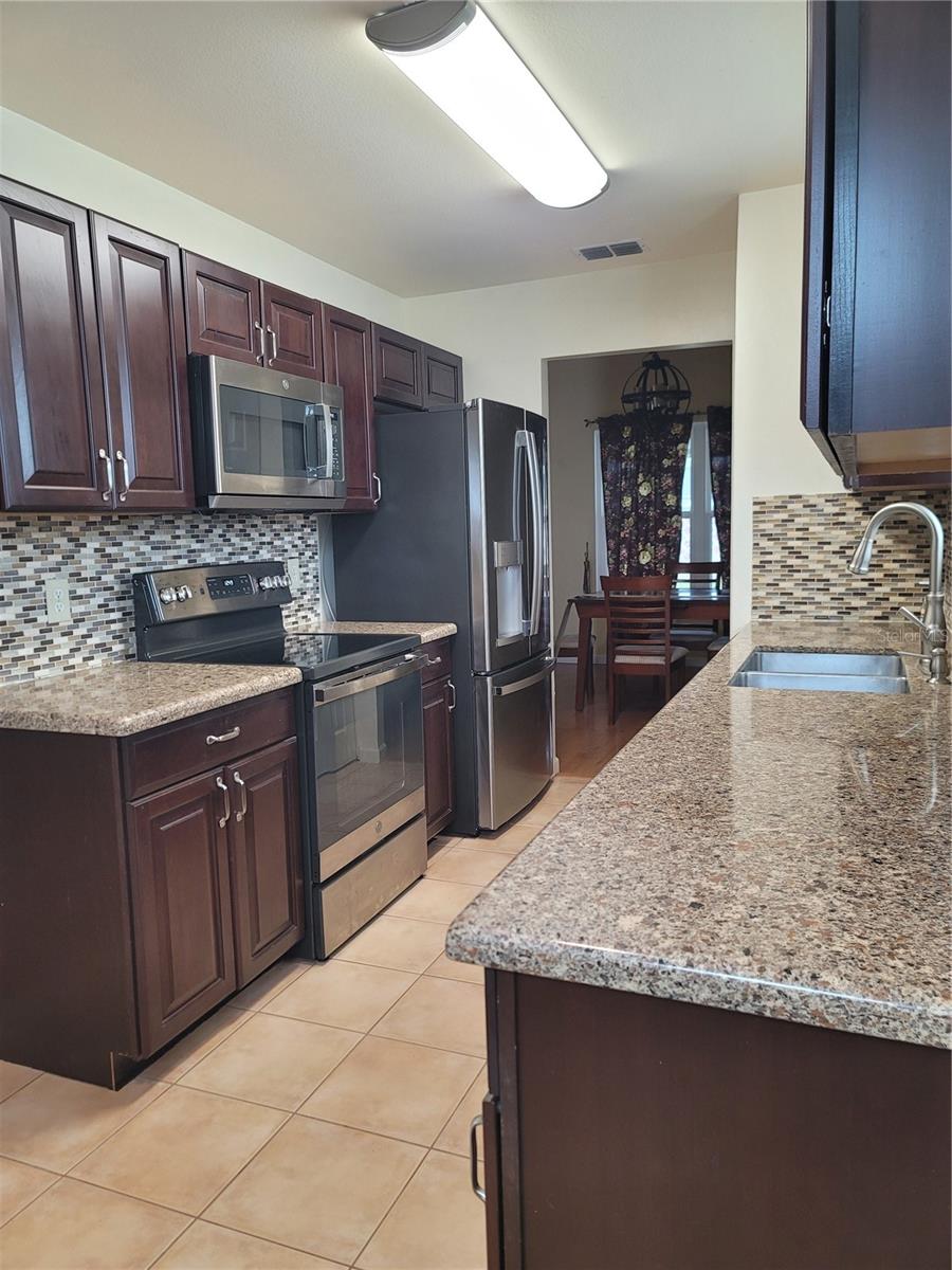 HUNTRIDGEA - Residential