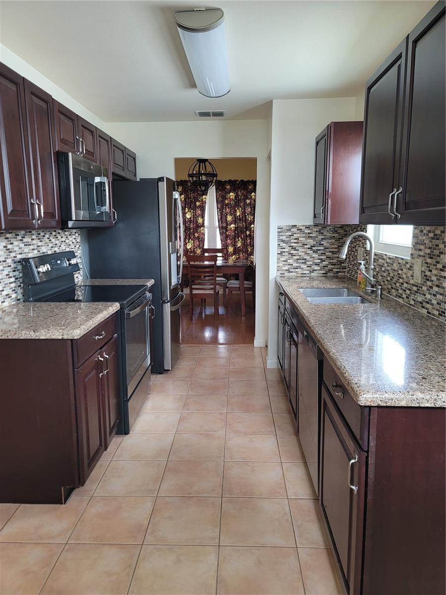 HUNTRIDGEA - Residential