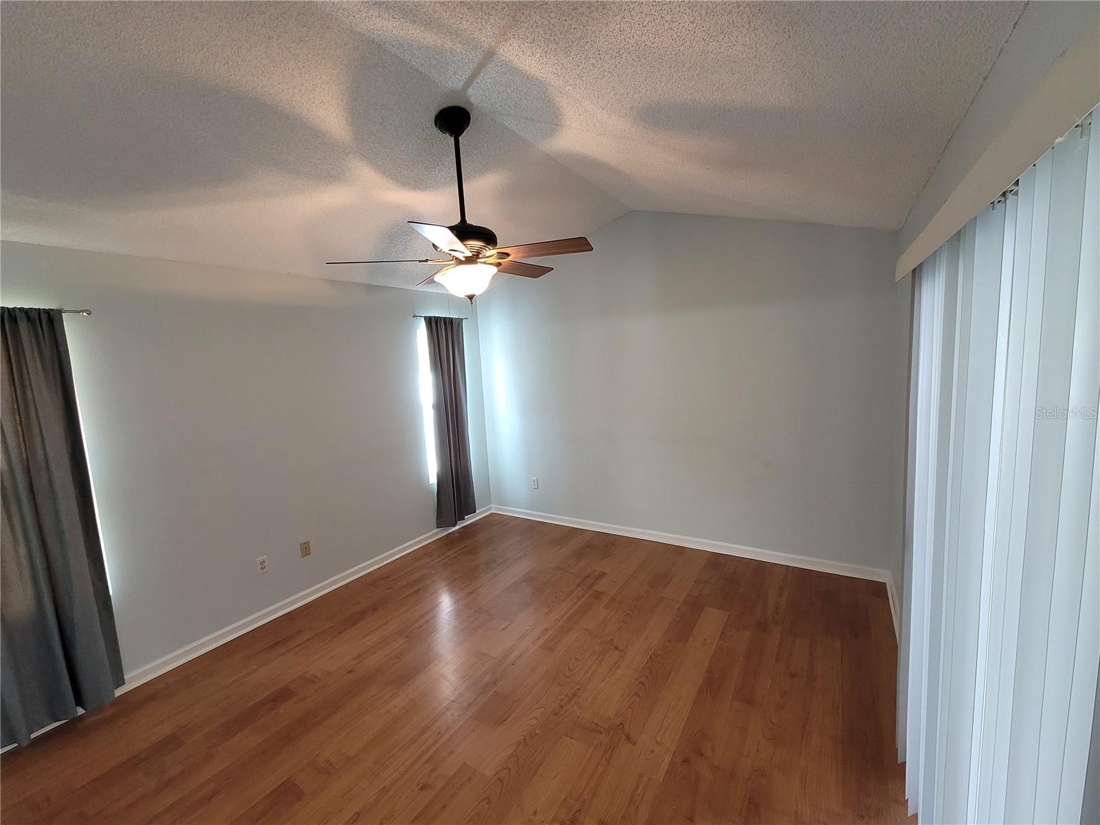 HUNTRIDGEA - Residential