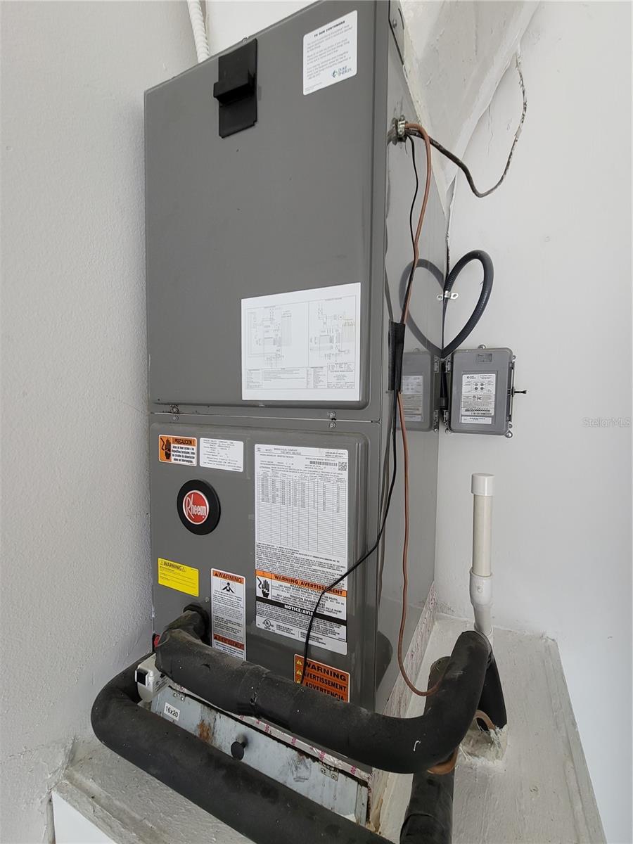 HUNTRIDGEA - Residential