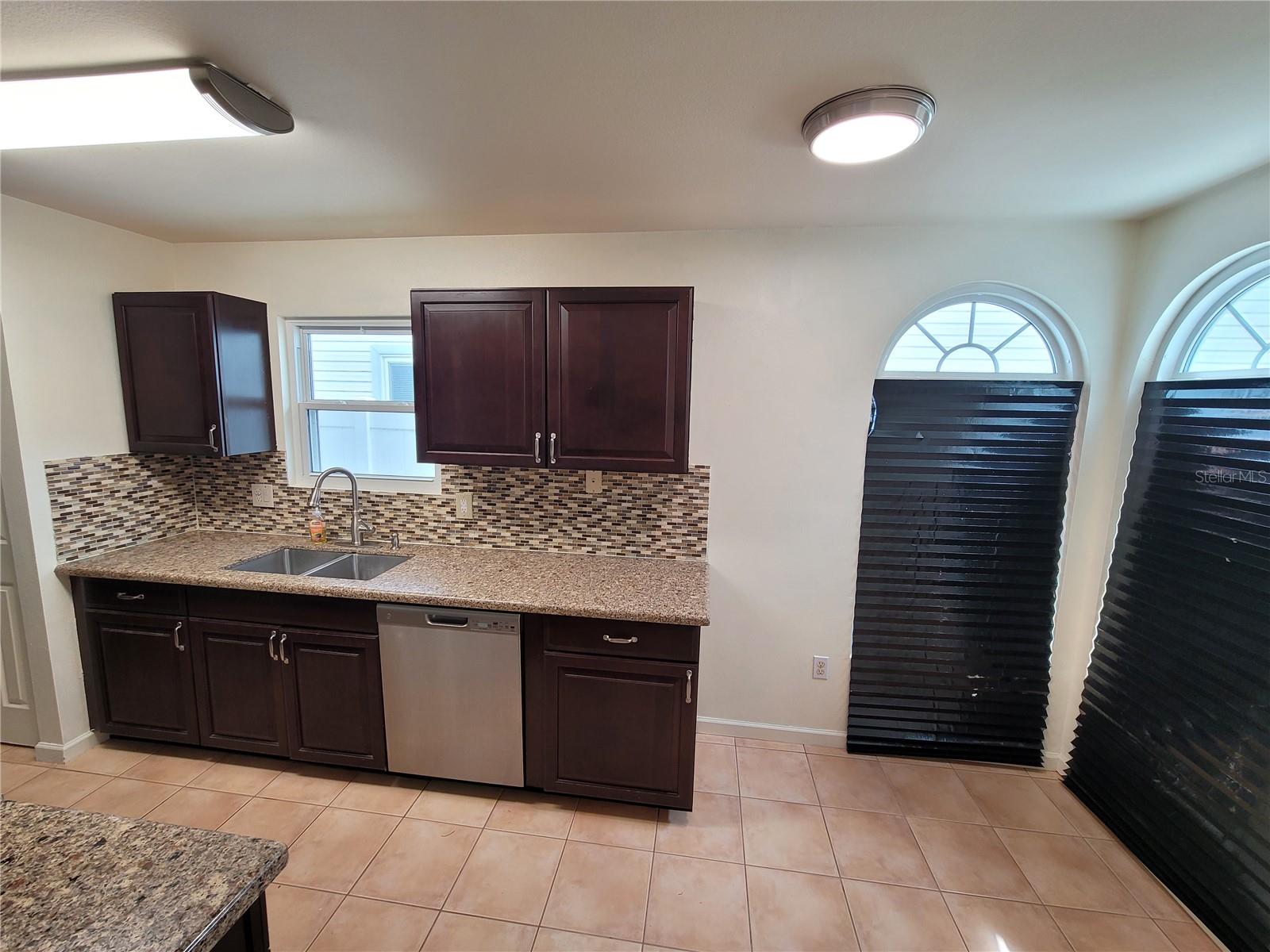 HUNTRIDGEA - Residential