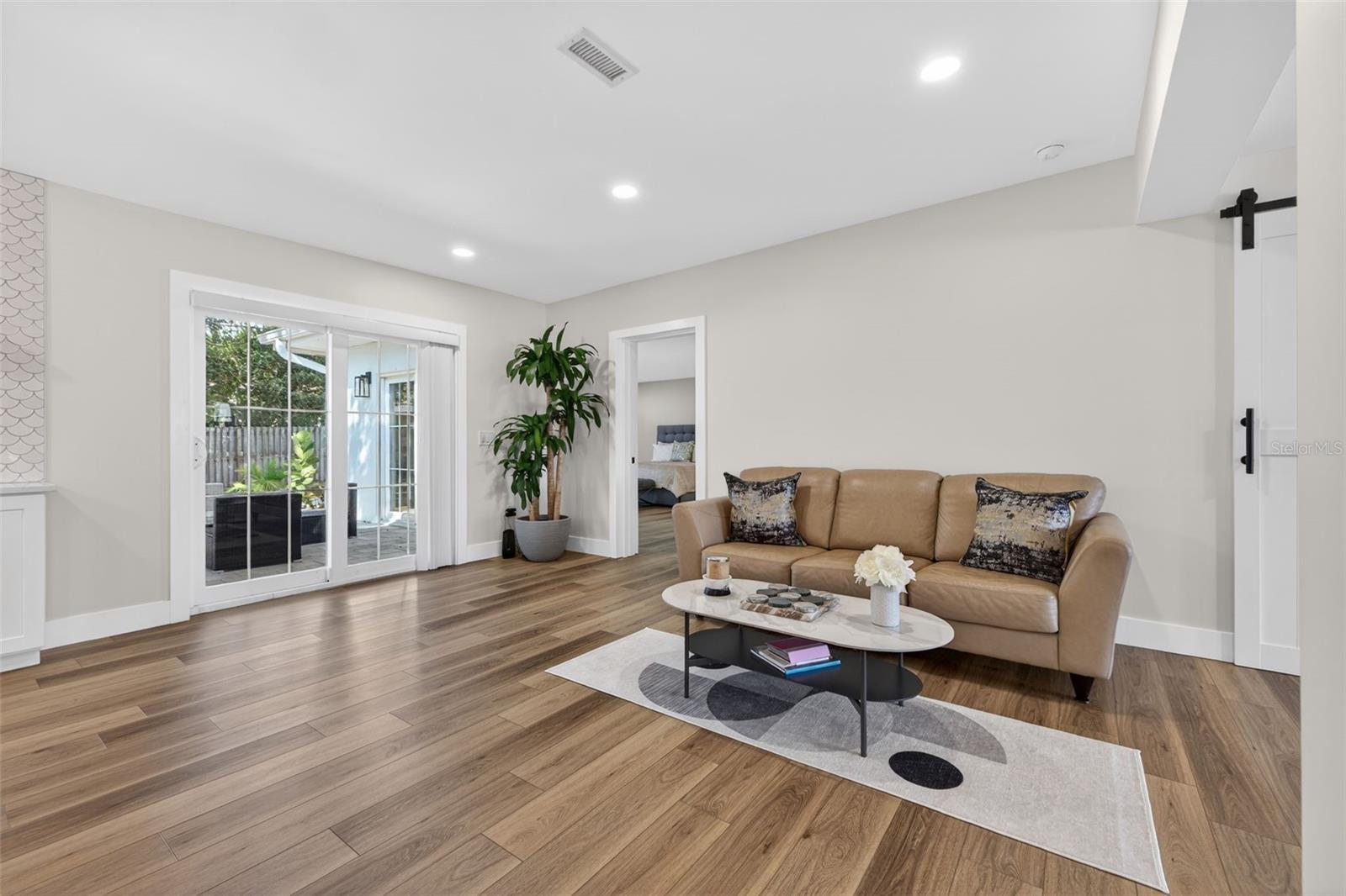 BELLEAIR ESTATES 1ST ADD - Residential