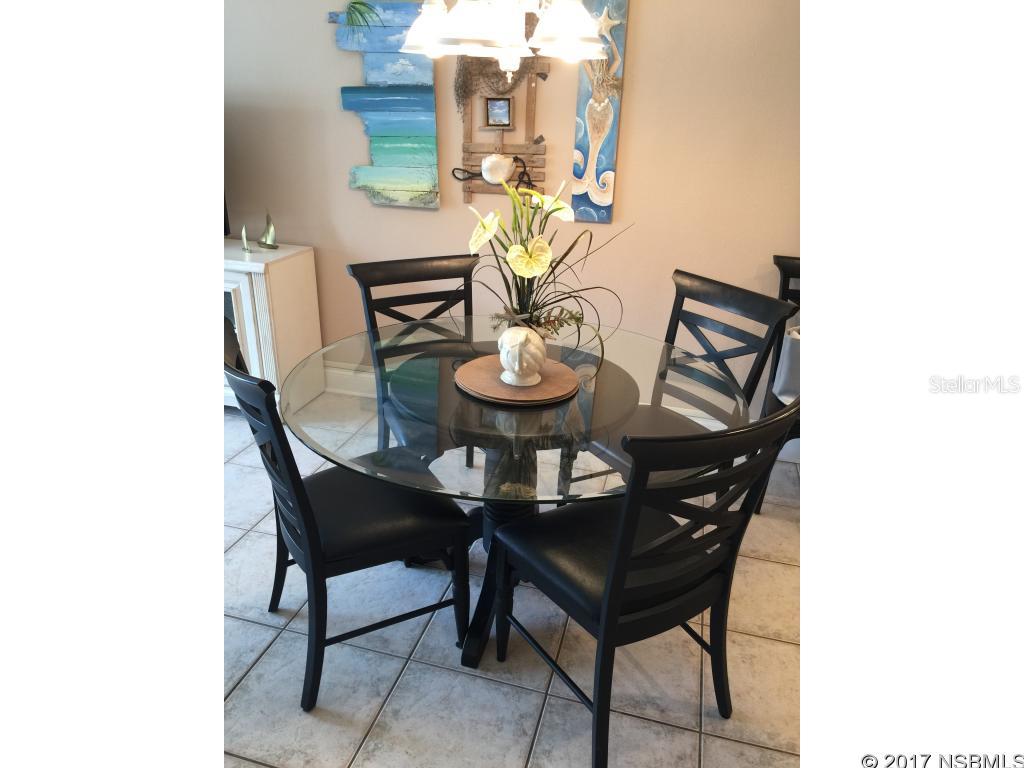 Win San Club Condo - Residential