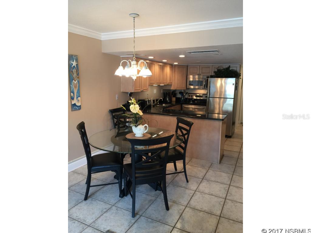 Win San Club Condo - Residential