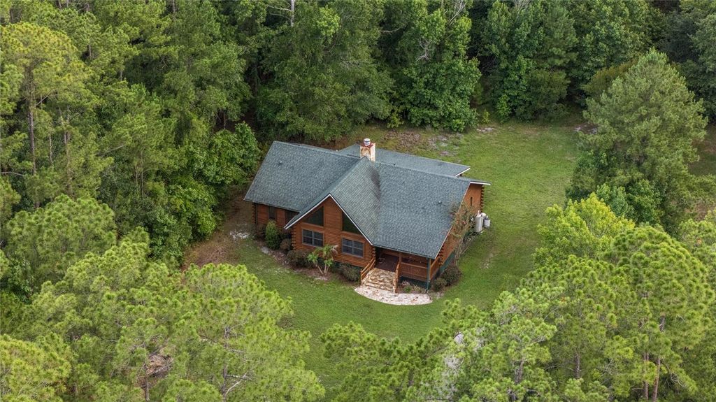 Photo of 712 Mallard Drive, Sanford, FL 32771 (MLS # O6422875)