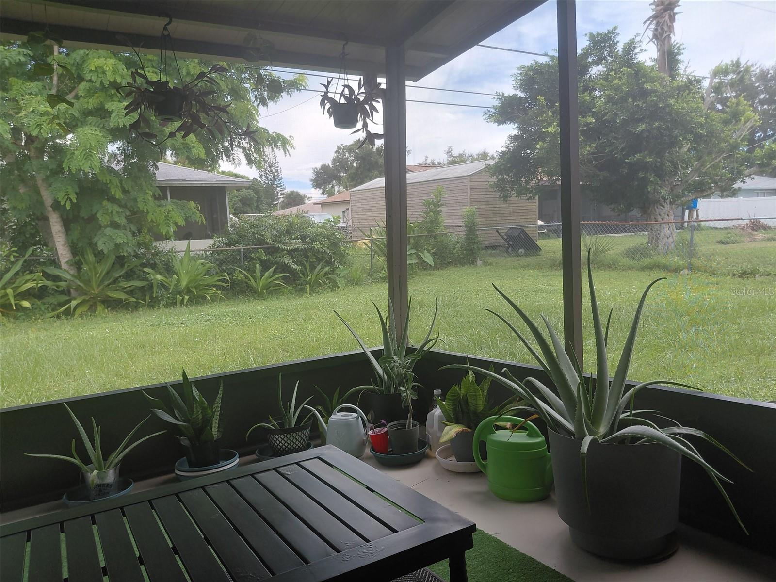 SOUTH VENICE - Residential Lease