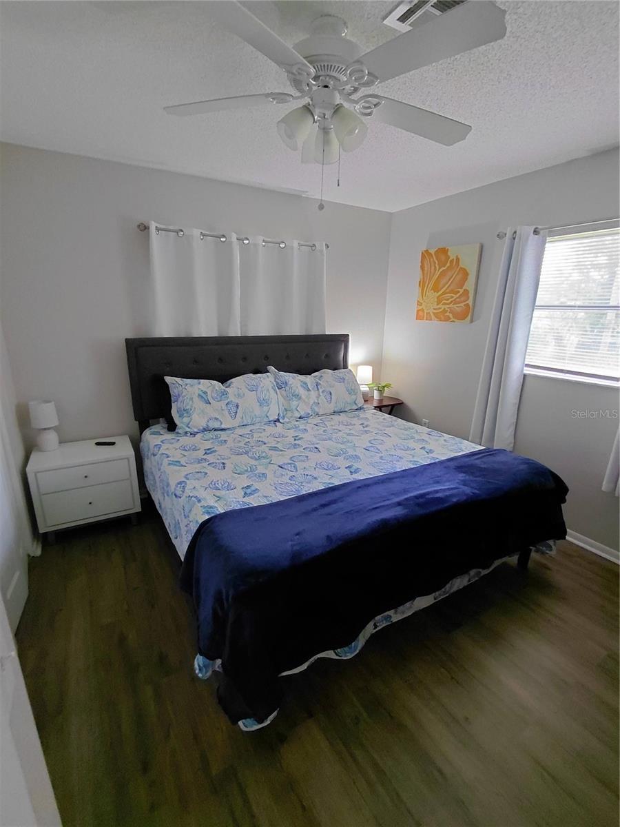 SOUTH VENICE - Residential Lease