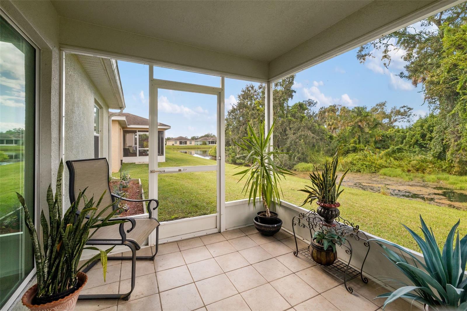 CYPRESS POND ESTS - Residential