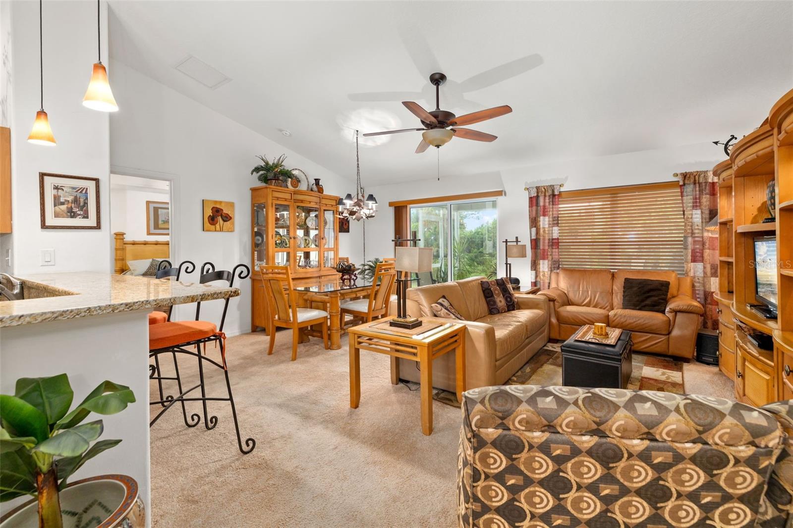 CYPRESS POND ESTS - Residential