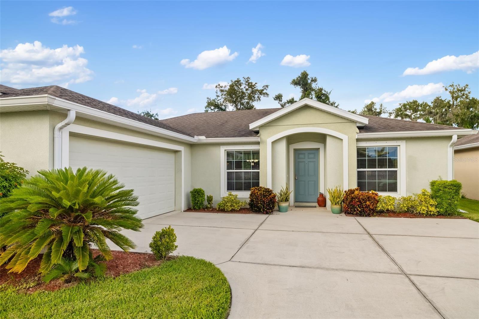 CYPRESS POND ESTS - Residential
